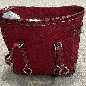 Signature Coach Tote